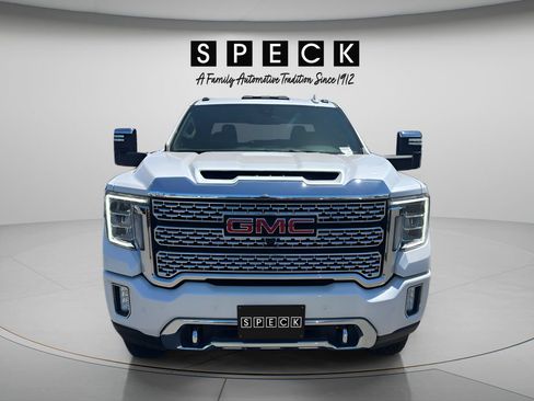 Used 2022 GMC Sierra 3500 Denali AWD/4WD image 8