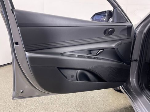 New 2026 Hyundai Elantra Sport FWD image 19