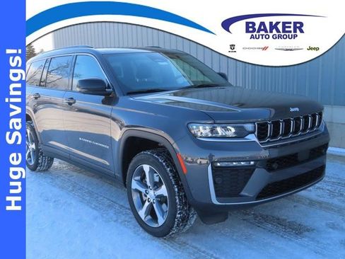 New 2026 Jeep Grand Cherokee L Limited w/ Luxury Tech Group II AWD/4WD image 1