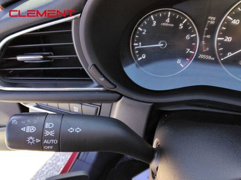 Used 2021 MAZDA CX-30 FWD 2.5 S w/ Premium Package image 13