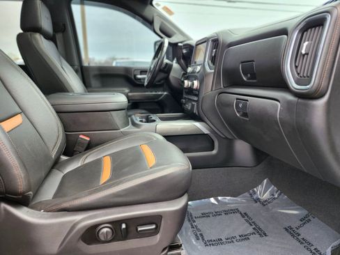 Used 2021 GMC Sierra 2500 AT4 w/ AT4 Premium Plus Package image 9