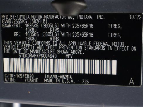 Used 2023 Toyota Highlander XLE FWD image 17
