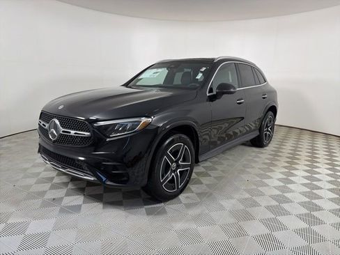 New 2026 Mercedes-Benz GLC 300 4MATIC image 3