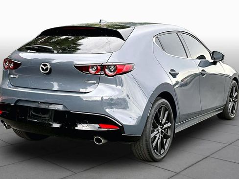 Used 2021 MAZDA MAZDA3 s FWD image 12