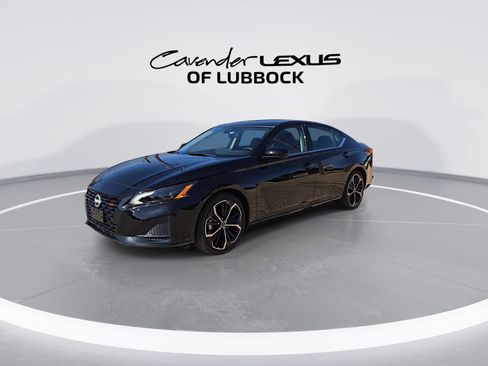 Used 2026 Nissan Altima 2.5 SR FWD image 4