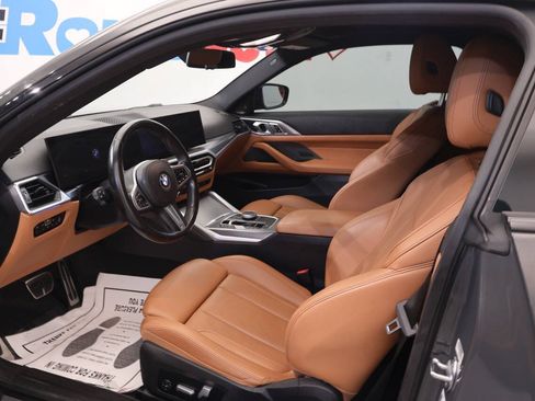 Used 2024 BMW 430i Coupe w/ M Sport Package RWD image 12