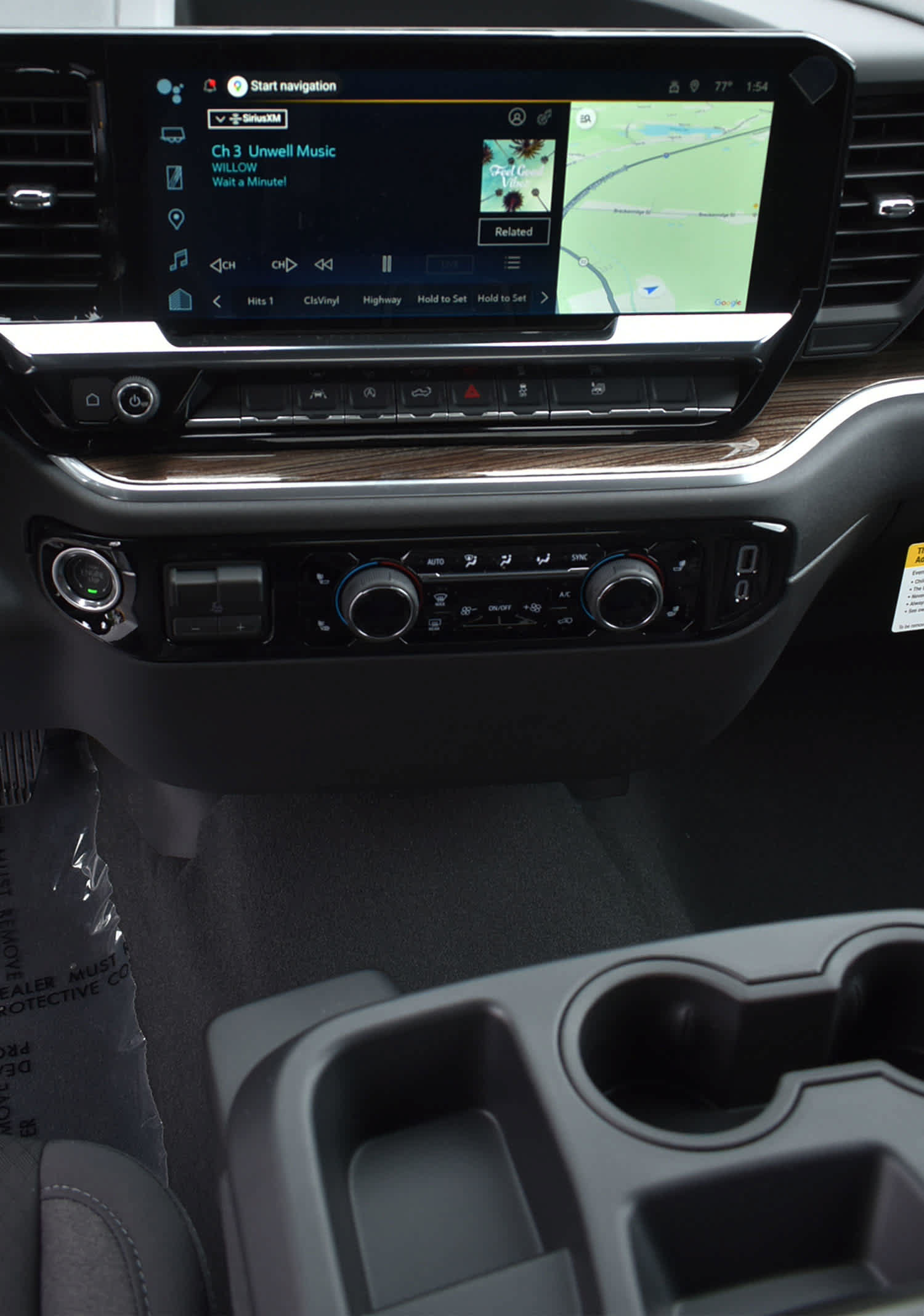 Used 2026 Chevrolet Silverado 1500 LT AWD/4WD image 14