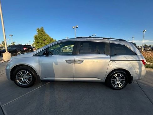 Used 2013 Honda Odyssey EX image 4