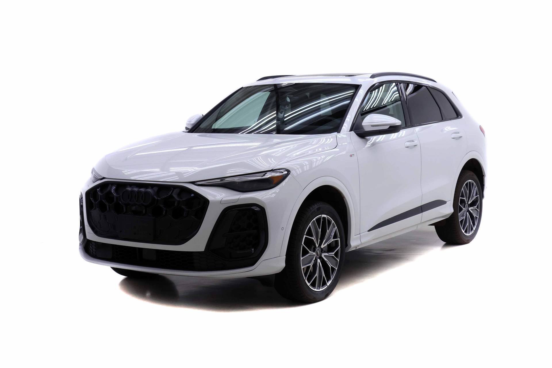 New 2026 Audi Q5 Premium Plus AWD/4WD image 1