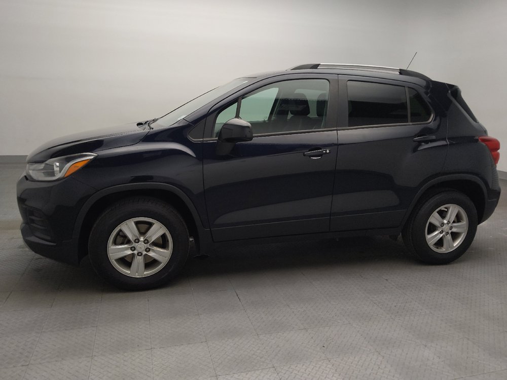 Used 2022 Chevrolet Trax LT w/ Driver Confidence Package AWD/4WD image 2