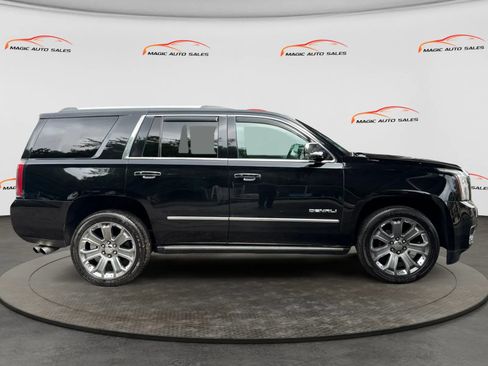 Used 2017 GMC Yukon Denali w/ Open Road Package AWD/4WD image 6