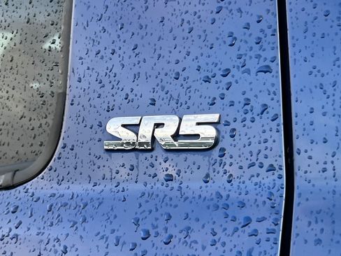 Used 2015 Toyota Tundra SR5 image 7