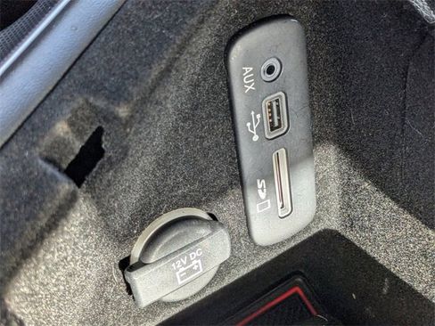 Used 2016 Dodge Challenger SXT Plus image 30