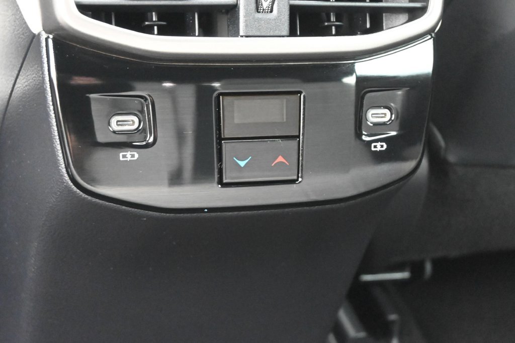 Used 2024 Lexus RX 350 Premium w/ Cold Area Package FWD image 18
