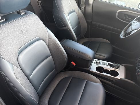 Used 2024 Ford Bronco Sport Outer Banks w/ Tech Package image 18