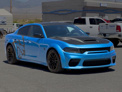 Used 2023 Dodge Charger SRT Hellcat RWD image 7