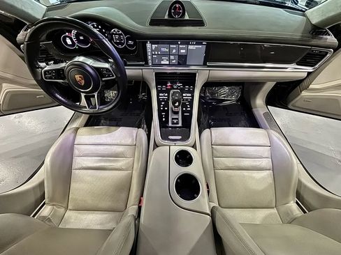 Used 2017 Porsche Panamera Turbo w/ Carbon Fiber Interior Package AWD/4WD image 27
