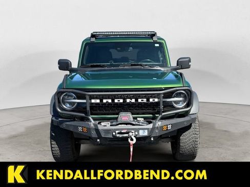 Used 2023 Ford Bronco Wildtrak AWD/4WD image 2