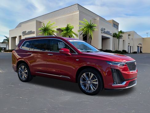 Certified 2023 Cadillac XT6 Premium Luxury image 7