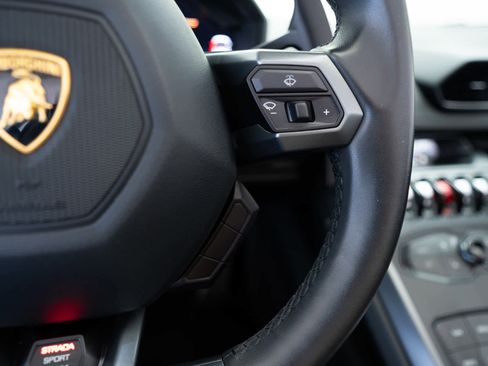 Used 2017 Lamborghini Huracan LP 580-2 RWD image 20