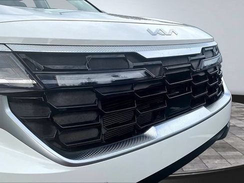 Certified 2025 Kia Seltos SX AWD/4WD image 32