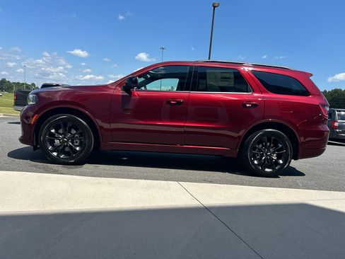 New 2026 Dodge Durango GT w/ Blacktop Package image 4