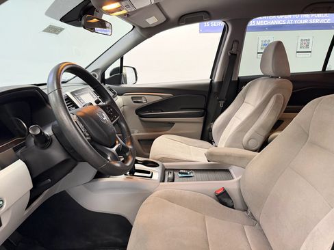 Used 2019 Honda Pilot LX image 15