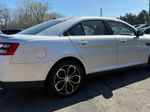 Used 2015 Ford Taurus SHO w/ Equipment Group 401A image 10