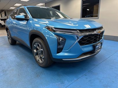 New 2025 Chevrolet Trax LT w/ Driver Confidence Package