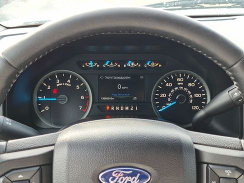Used 2017 Ford F150 XLT w/ Equipment Group 302A Luxury AWD/4WD image 19