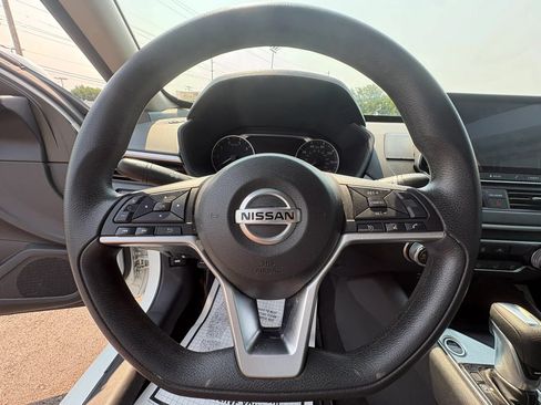 Used 2020 Nissan Altima 2.5 S FWD image 20