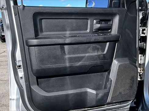 Used 2015 RAM 2500 Tradesman w/ Chrome Appearance Group image 21