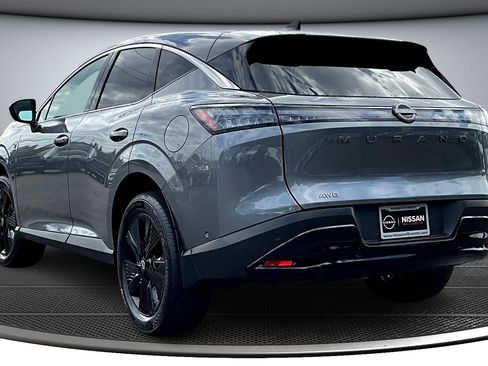 New 2025 Nissan Murano SV image 3
