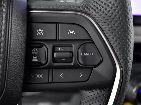 New 2025 Toyota Tacoma Trailhunter image 38