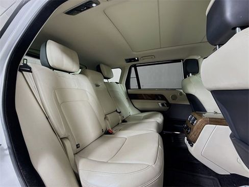 Used 2019 Land Rover Range Rover Long Wheelbase Supercharged image 29