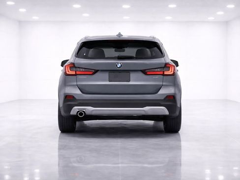 Used 2023 BMW X1 xDrive28i w/ Premium Package AWD/4WD image 4