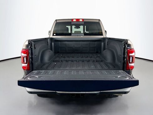 Used 2021 RAM 2500 Laramie AWD/4WD image 29