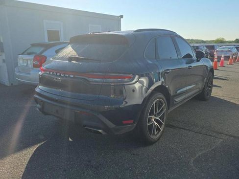 Used 2023 Porsche Macan AWD/4WD image 4
