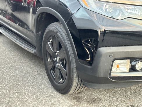 Used 2017 Honda Ridgeline Black Edition image 5