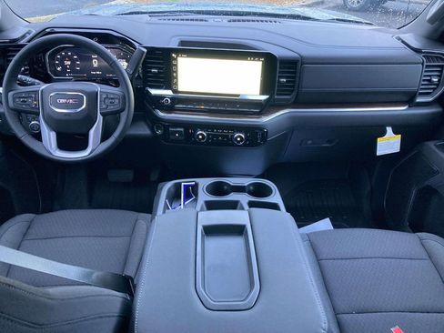 New 2026 GMC Sierra 1500 Elevation w/ LPO, Elevation Black Package AWD/4WD image 13