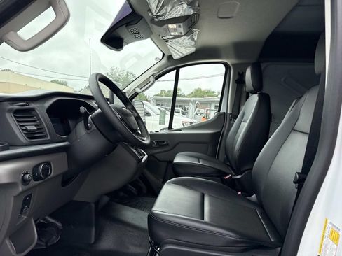 New 2026 Ford Transit 250 Low Roof w/ Load Area Protection Package RWD image 10