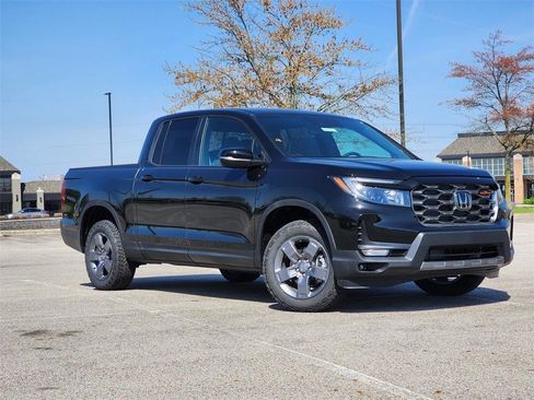 Used 2024 Honda Ridgeline TrailSport image 4