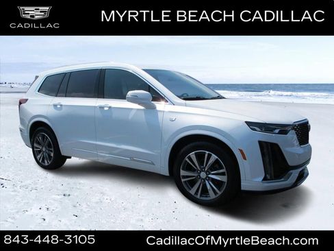 Used 2021 Cadillac XT6 Premium Luxury FWD image 1