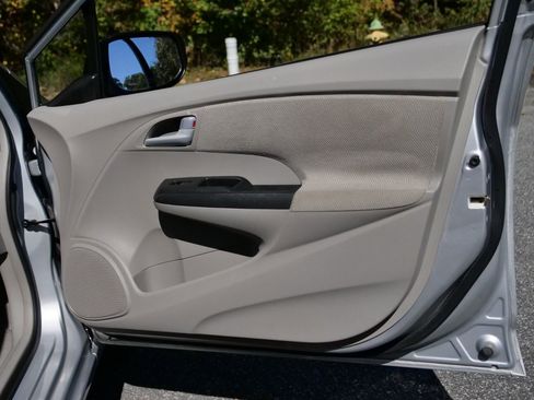 Used 2012 Honda Insight EX image 39