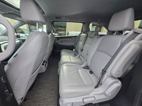 Used 2024 Honda Odyssey EX-L image 28