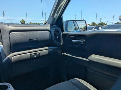 Used 2025 Chevrolet Silverado 1500 Custom w/ Turbomax Blackout Package AWD/4WD image 17