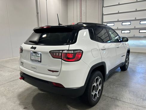 Used 2022 Jeep Compass Trailhawk w/ Trailhawk Convenience Group image 6