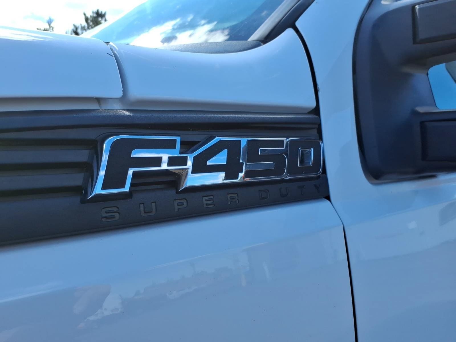 Used 2012 Ford F450 XL w/ XL Value Pkg AWD/4WD image 2