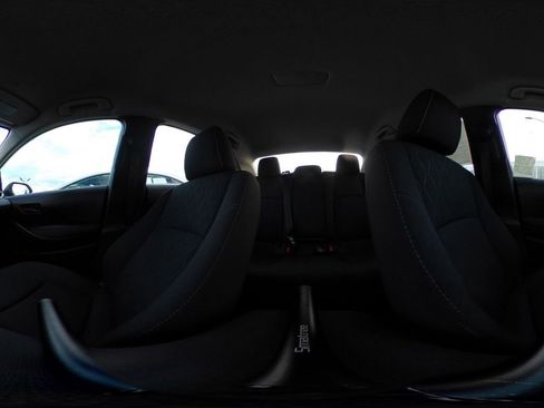 Used 2025 Toyota Corolla LE image 41