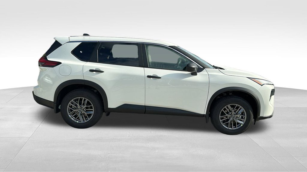 Certified 2025 Nissan Rogue S AWD/4WD image 8